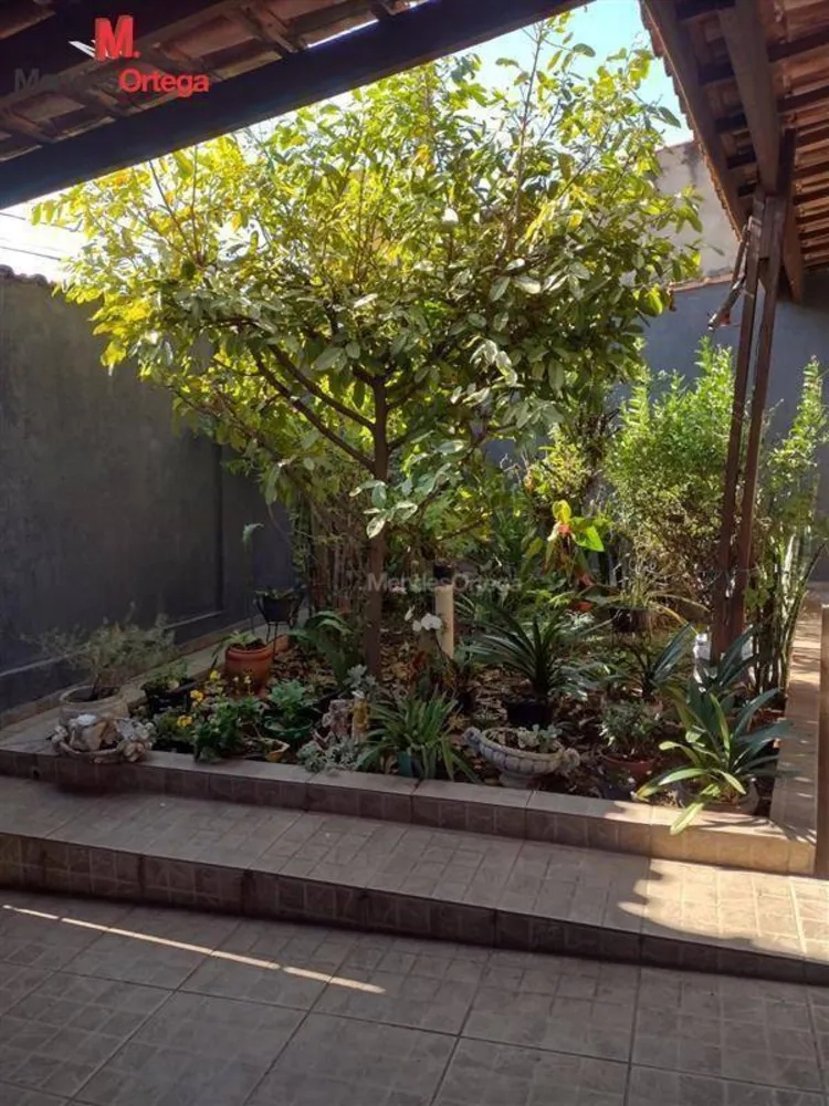 Casa, 2 quartos, 223 m² - Foto 2