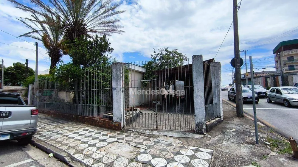 Casa, 3 quartos, 141 m² - Foto 1