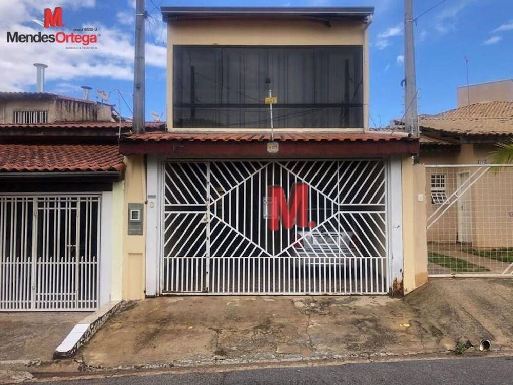 Casa, 4 quartos, 239 m² - Foto 1