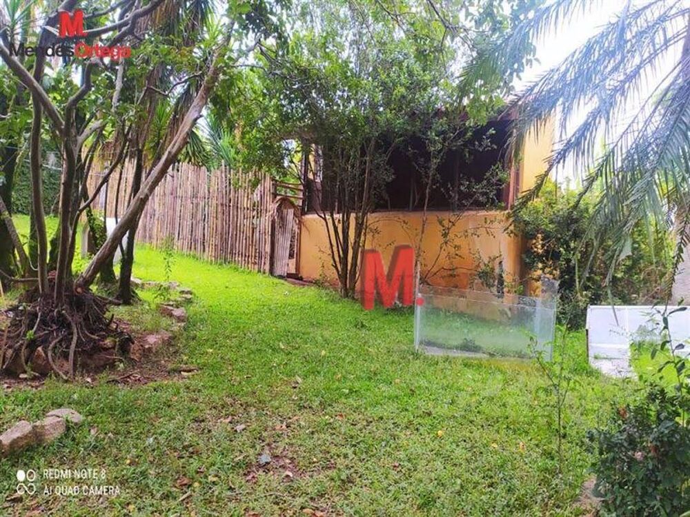 Chácara à venda com 8 quartos, 600m² - Foto 2