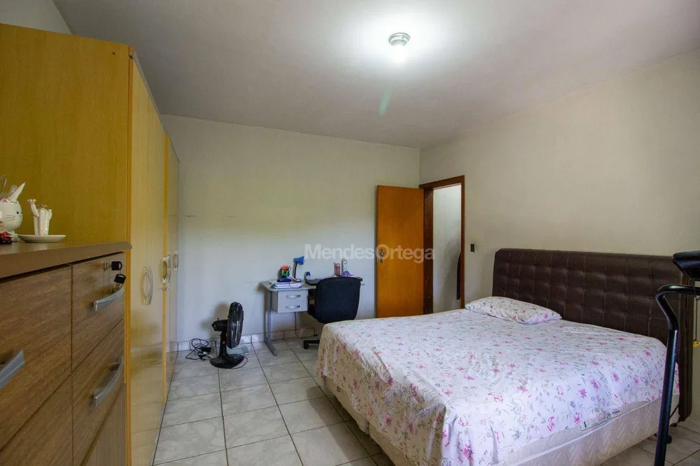 Casa, 2 quartos, 334 m² - Foto 10