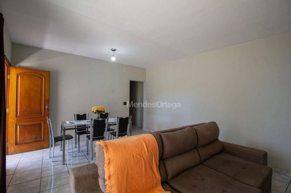 Casa, 2 quartos, 334 m² - Foto 10