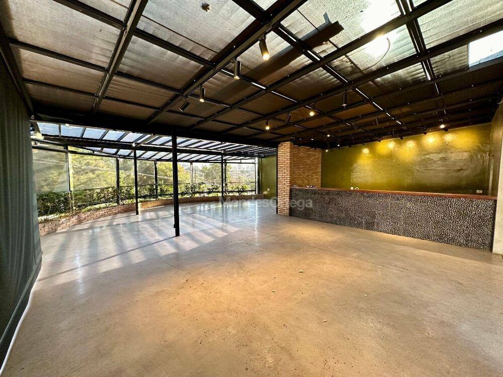 Loja-Salão para alugar, 330m² - Foto 1