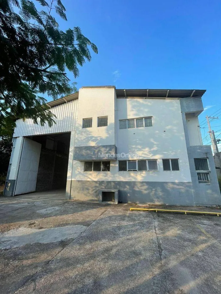 Depósito-Galpão, 1200 m² - Foto 1