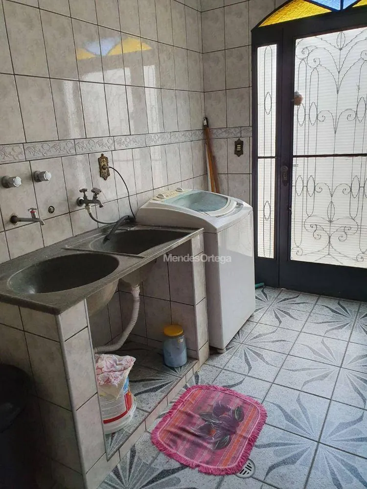 Casa, 4 quartos, 625 m² - Foto 2