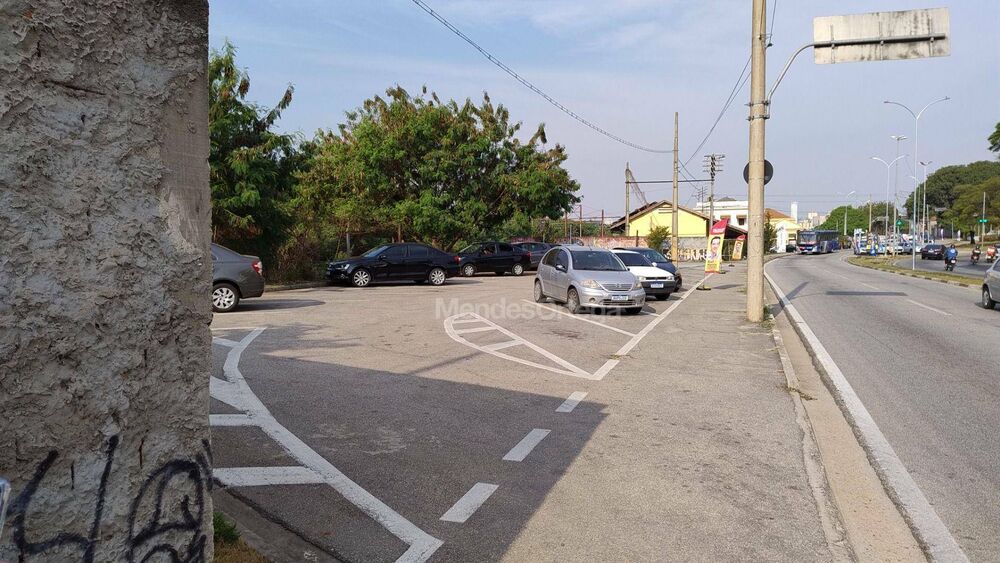 Prédio Inteiro à venda e aluguel, 750m² - Foto 4