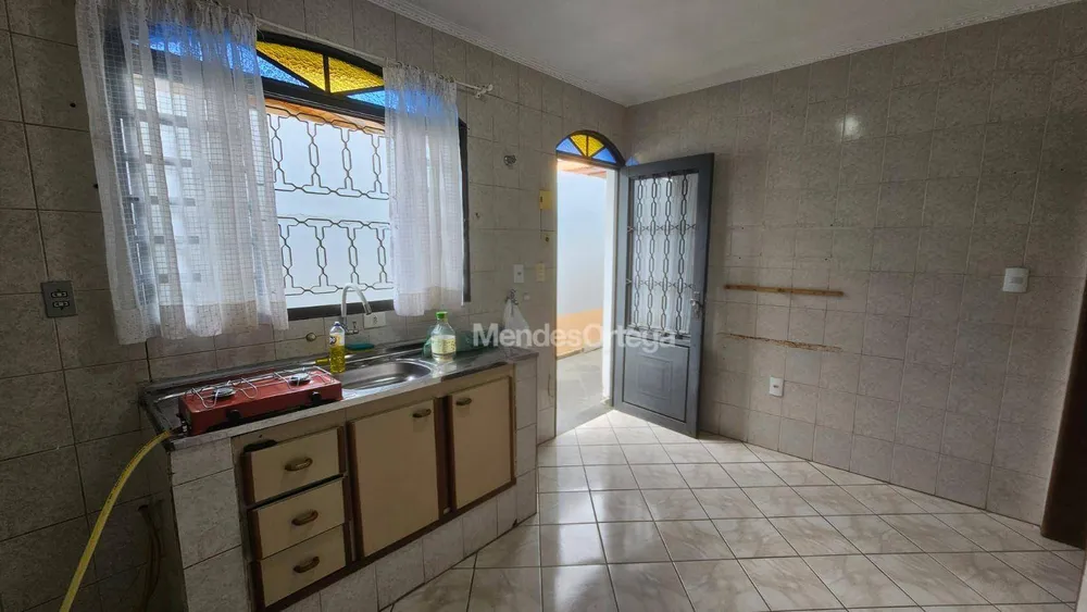 Casa, 4 quartos, 200 m² - Foto 8
