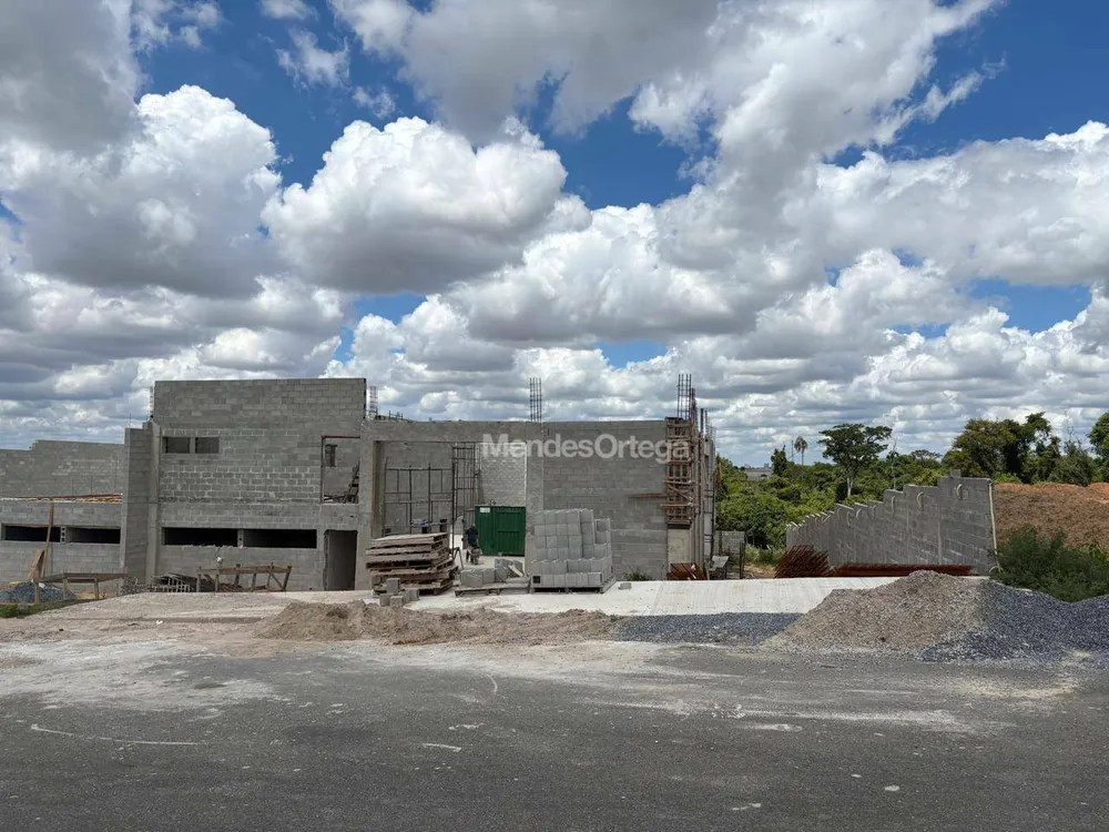 Depósito-Galpão, 750 m² - Foto 1