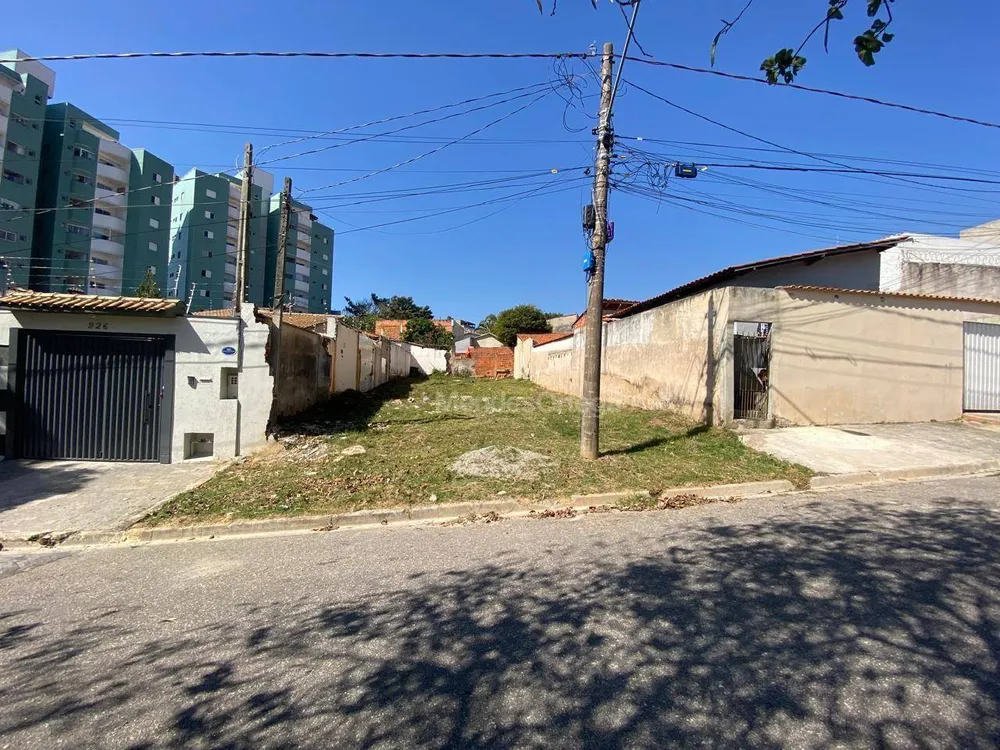 Terreno, 300 m² - Foto 1