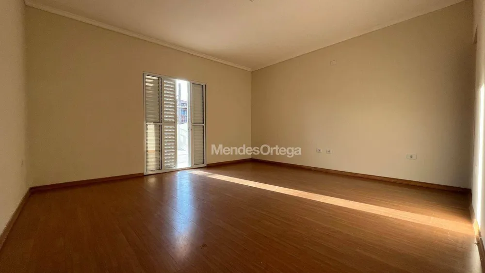 Casa, 4 quartos, 210 m² - Foto 6