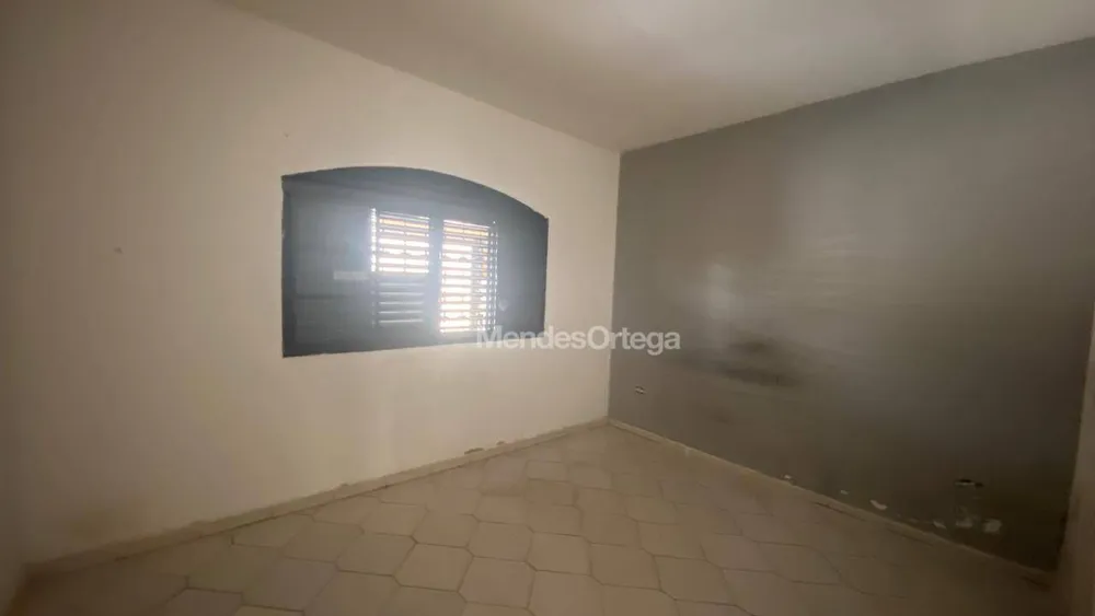 Casa, 3 quartos, 352 m² - Foto 4