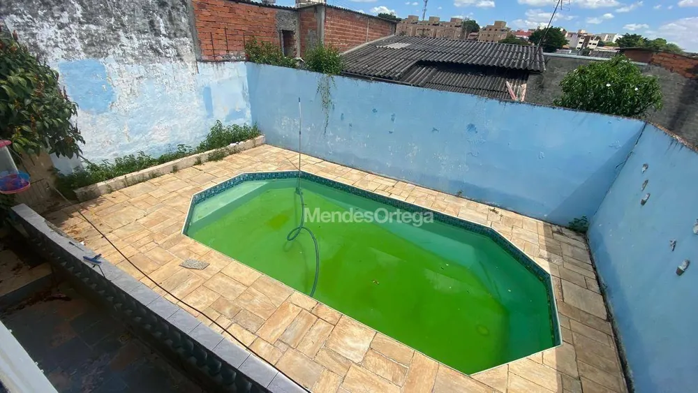 Casa, 3 quartos, 352 m² - Foto 2