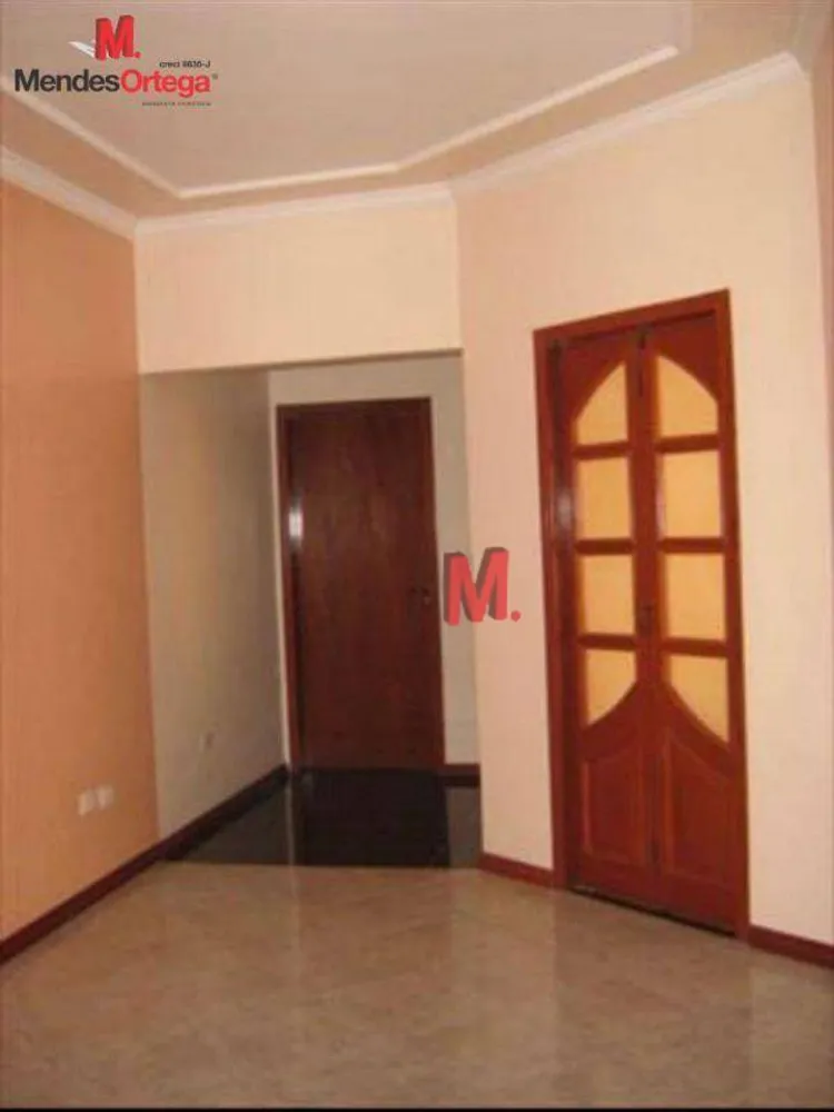 Casa, 3 quartos, 230 m² - Foto 2