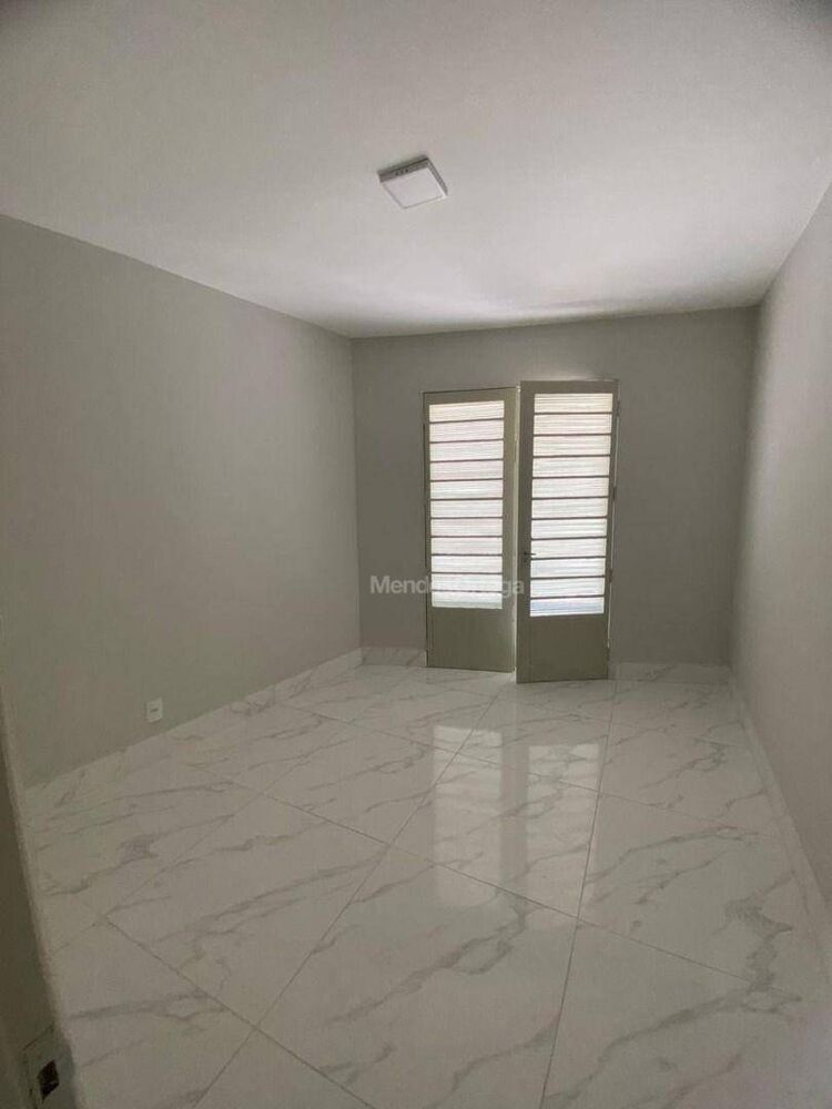 Apartamento à venda e aluguel com 3 quartos, 103m² - Foto 1