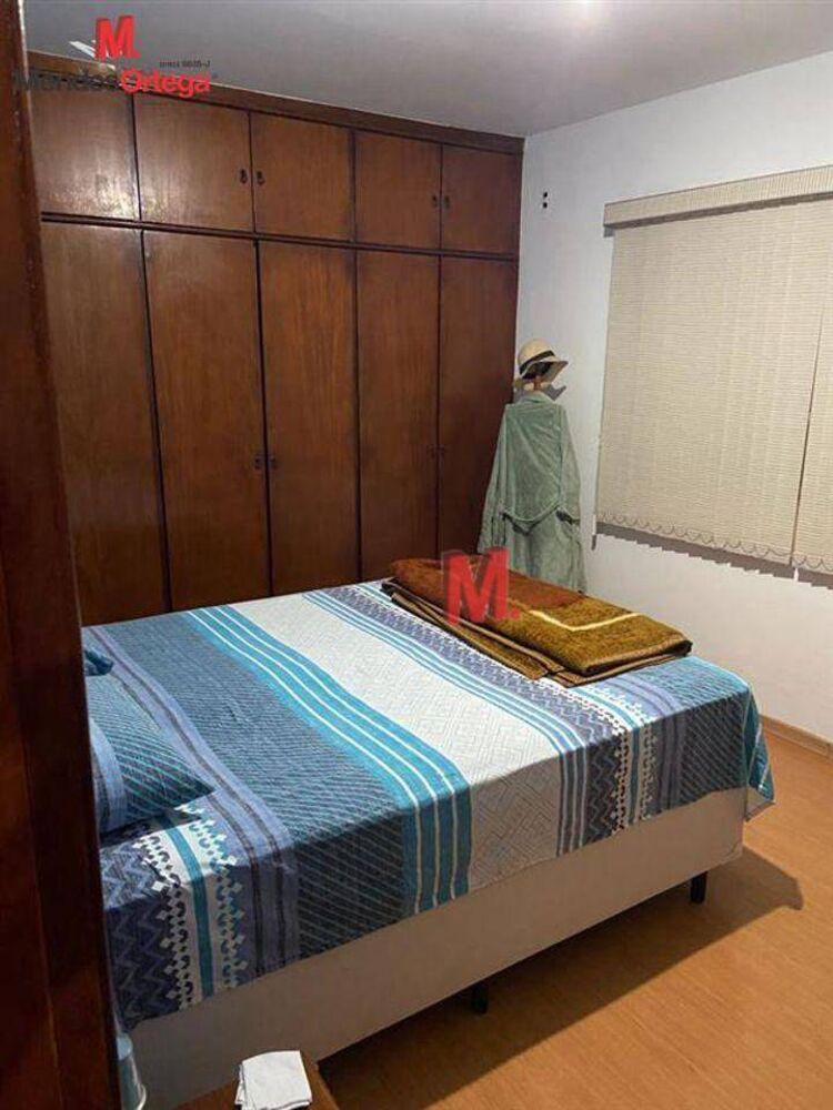 Casa, 3 quartos, 235 m² - Foto 4