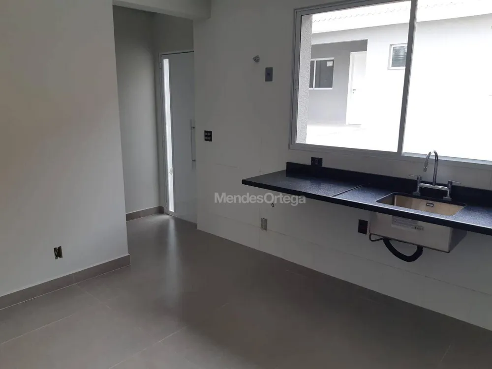 Casa, 3 quartos, 207 m² - Foto 10