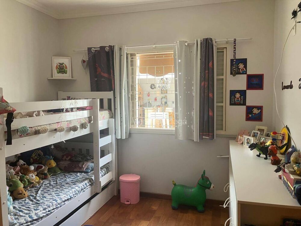 Casa, 3 quartos, 220 m² - Foto 4