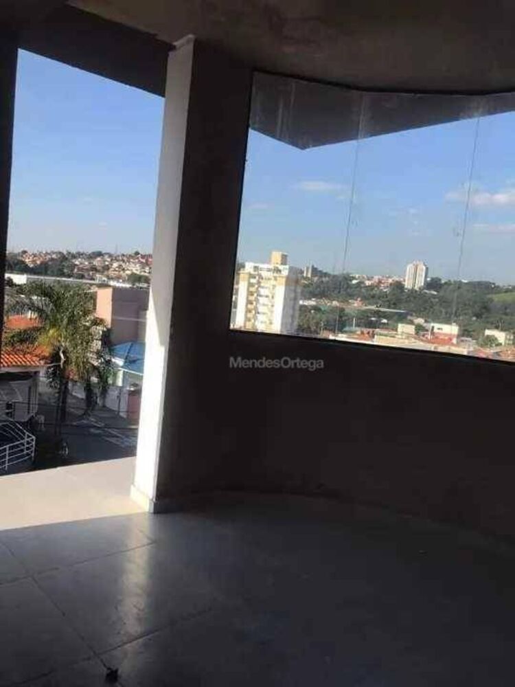 Casa à venda com 3 quartos, 297m² - Foto 3