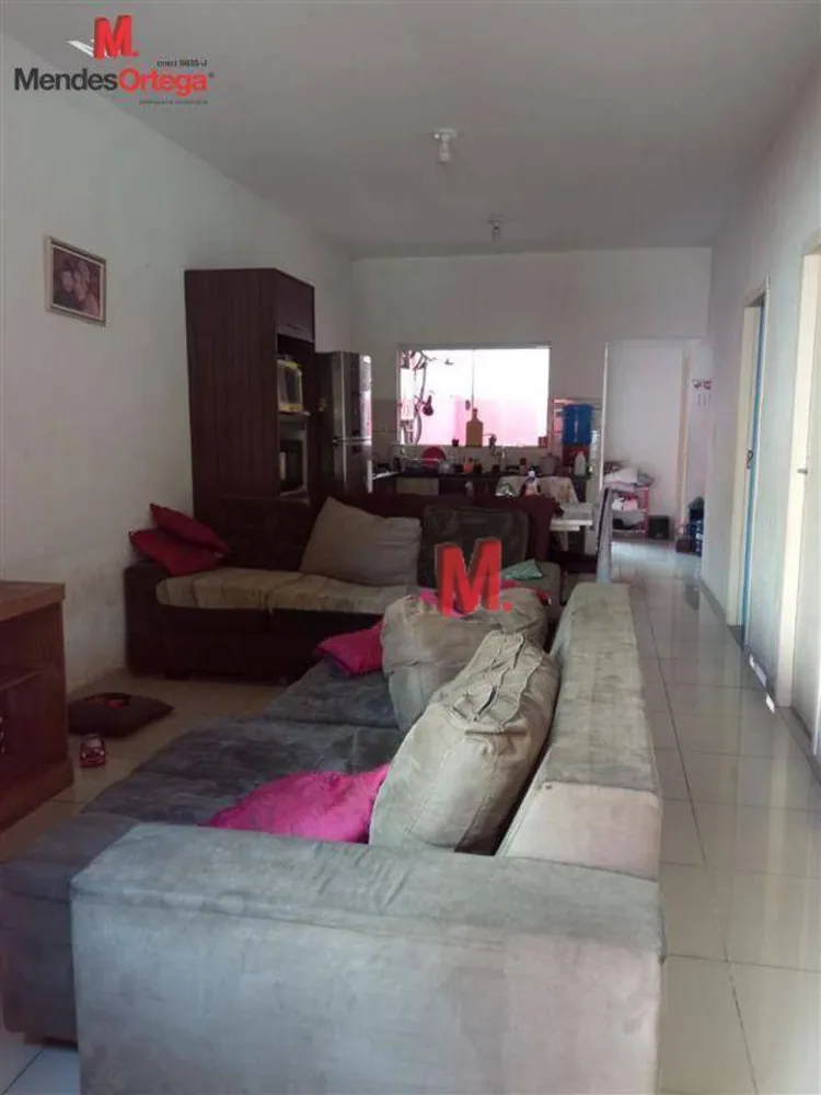 Casa, 3 quartos, 212 m² - Foto 2