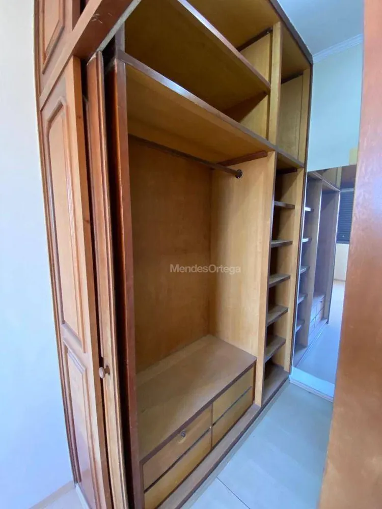 Apartamento, 3 quartos, 249 m² - Foto 8