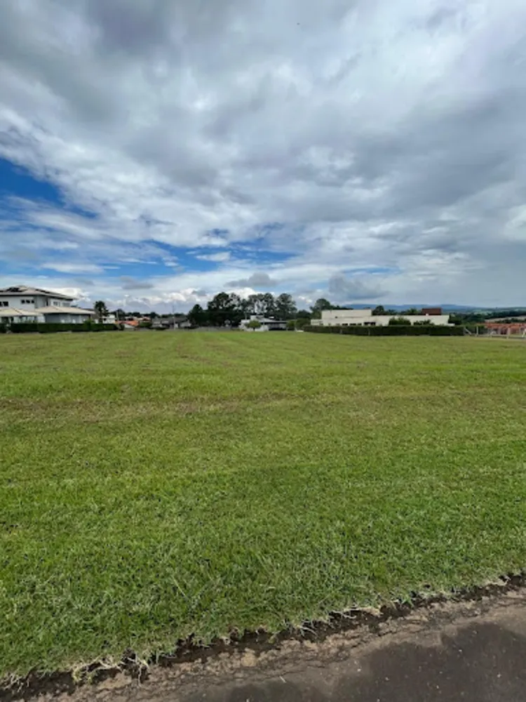 Loteamento e Condomínio, 1040 m² - Foto 1