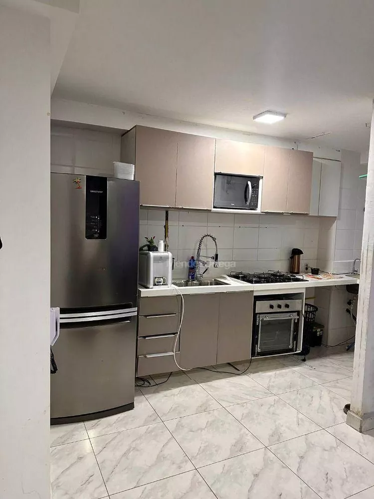 Apartamento à venda e aluguel com 2 quartos, 45m² - Foto 4