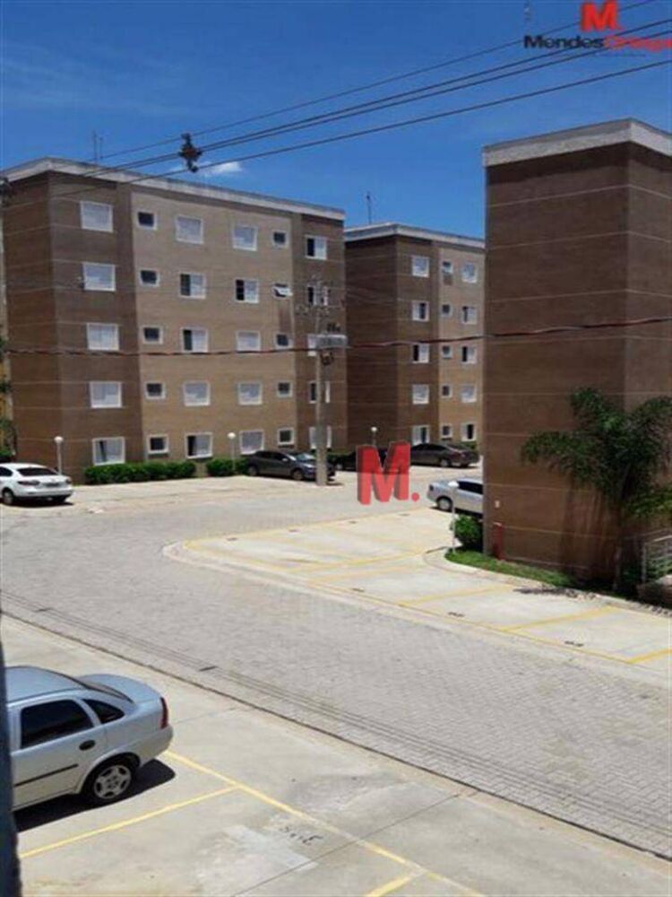 Apartamento à venda com 2 quartos, 50m² - Foto 2
