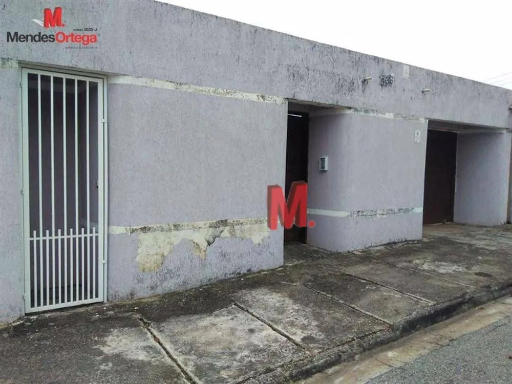 Casa, 2 quartos, 196 m² - Foto 1