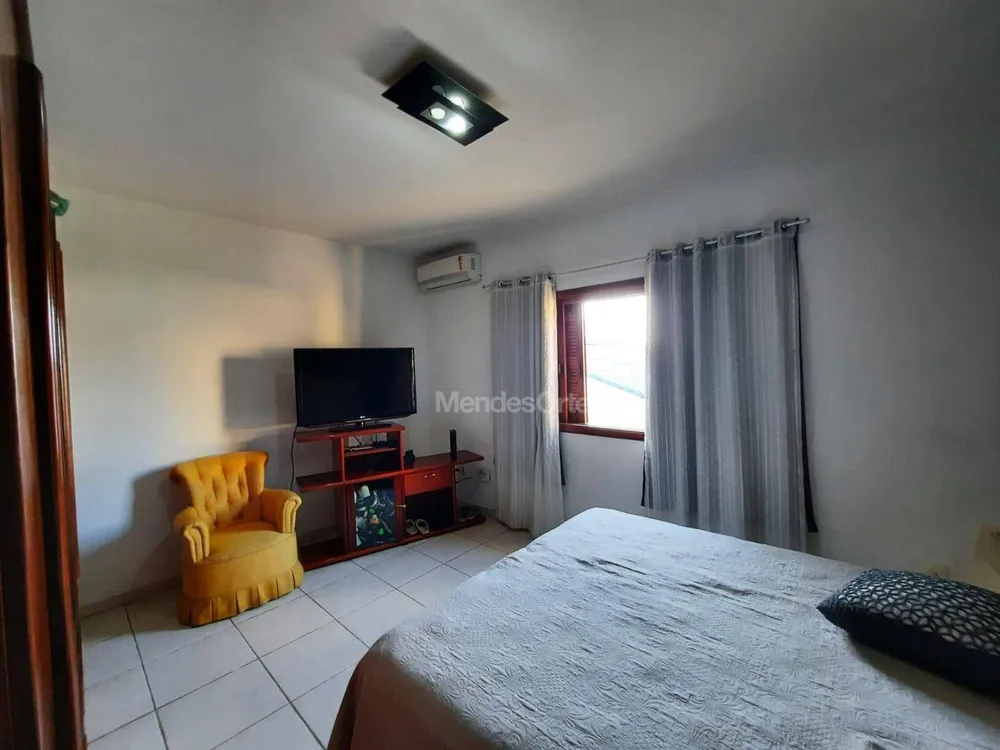 Casa, 3 quartos, 260 m² - Foto 8