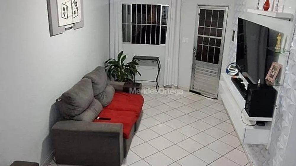Casa, 3 quartos, 196 m² - Foto 2
