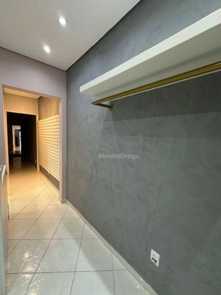 Loja-Salão à venda e aluguel, 249m² - Foto 1