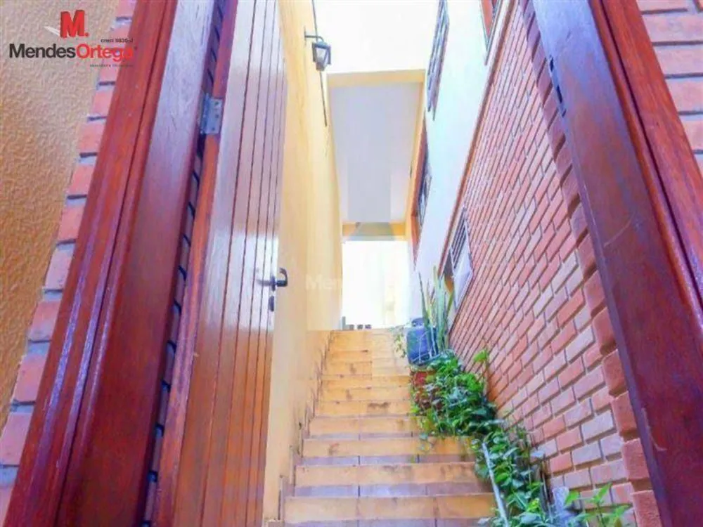 Casa, 3 quartos, 245 m² - Foto 2