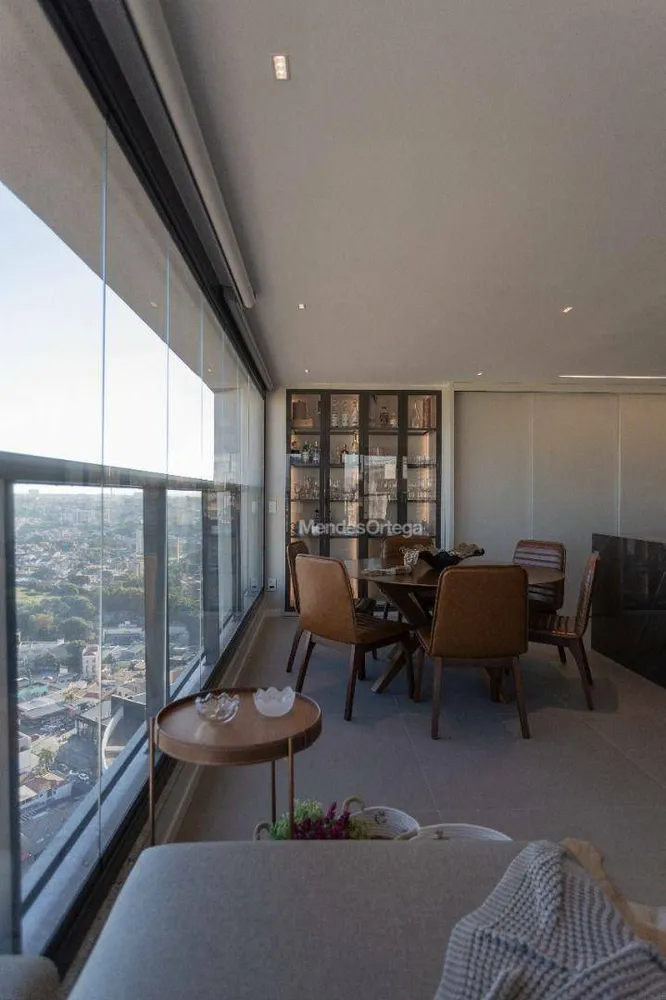 Apartamento, 3 quartos, 150 m² - Foto 2