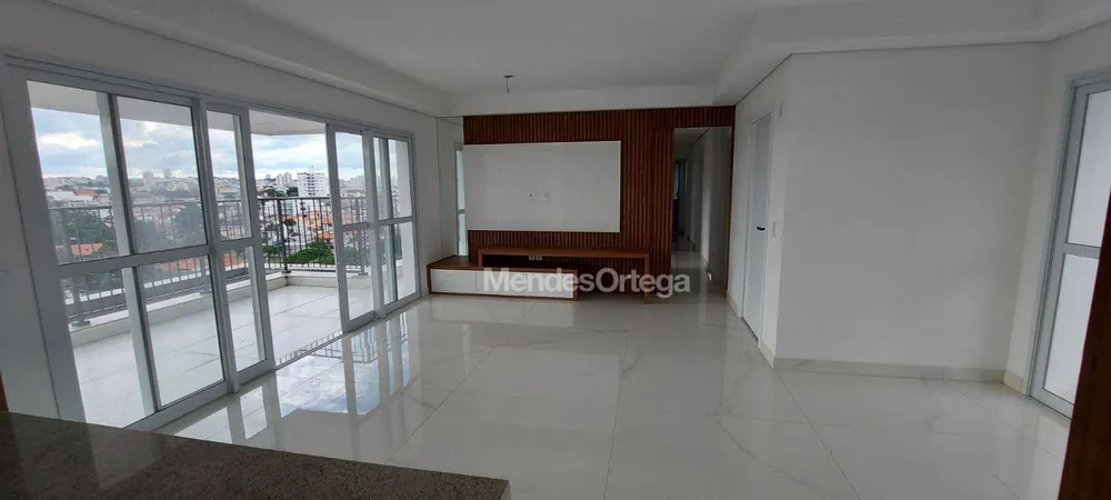 Apartamento, 3 quartos, 161 m² - Foto 2