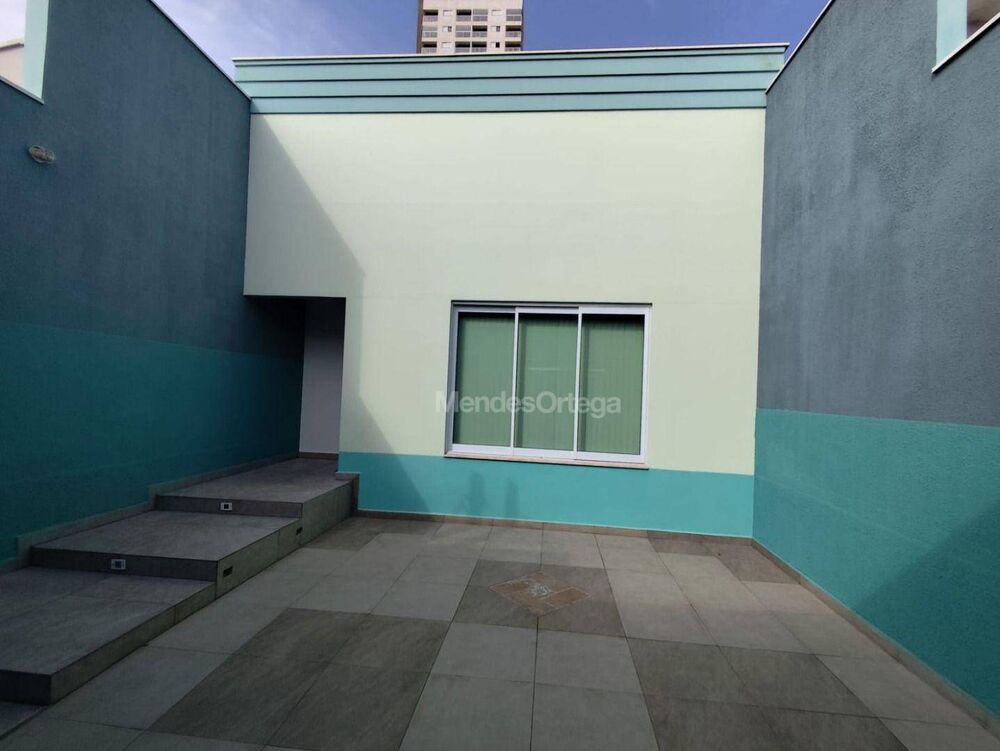 Casa, 3 quartos, 224 m² - Foto 1
