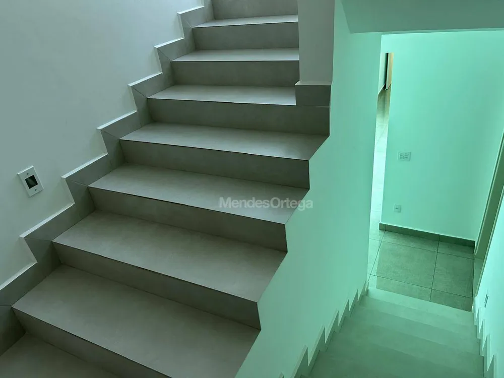Casa, 3 quartos, 224 m² - Foto 13