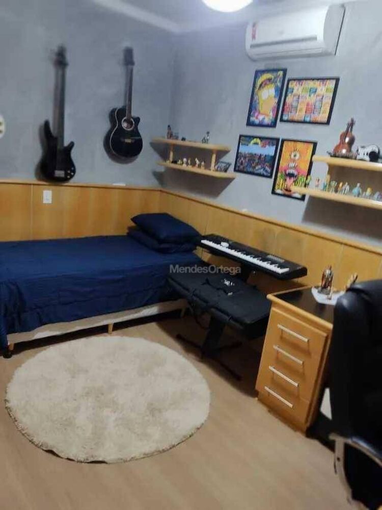 Casa, 4 quartos, 340 m² - Foto 2
