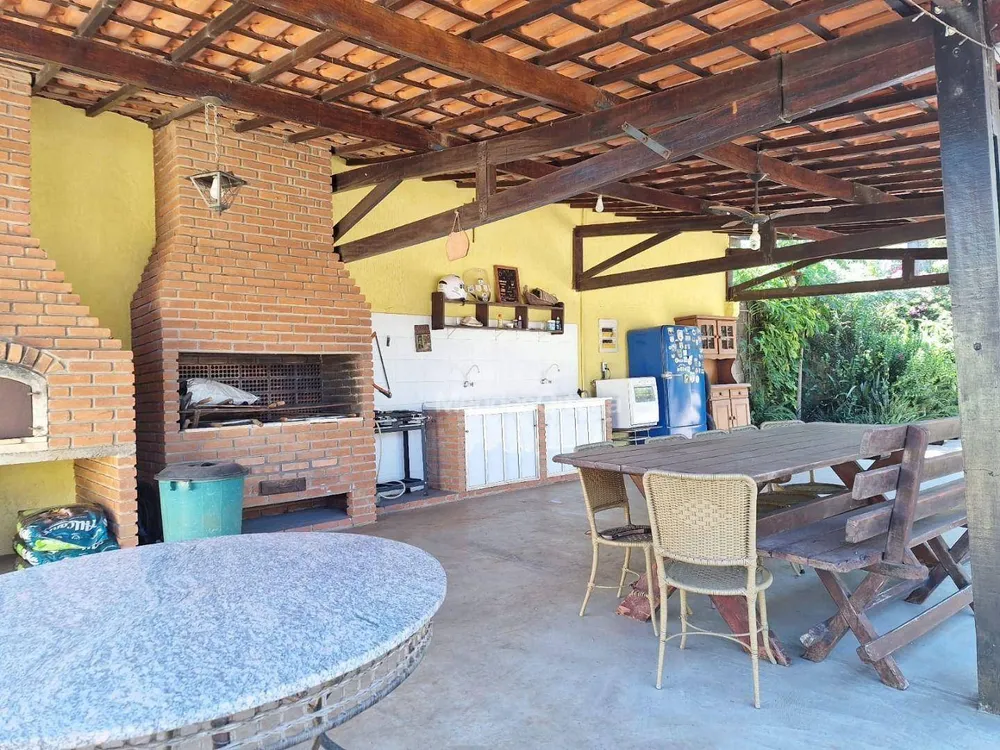 Chácara, 2 quartos, 2166 m² - Foto 9