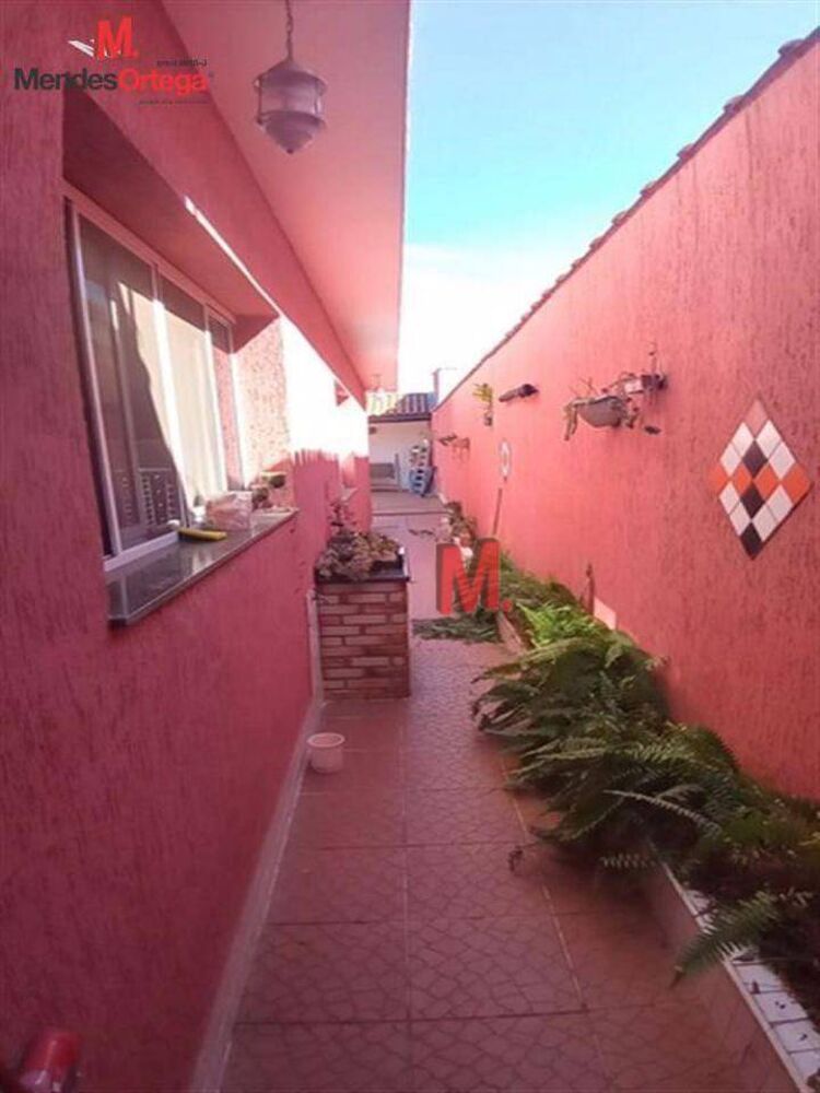 Casa, 3 quartos, 201 m² - Foto 7