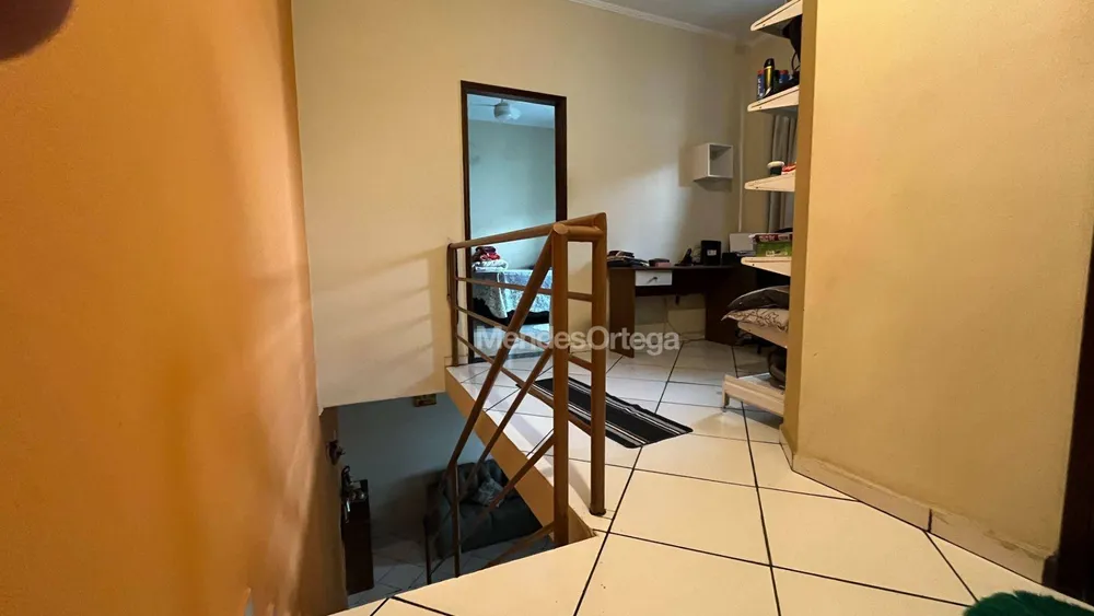 Casa, 3 quartos, 197 m² - Foto 4