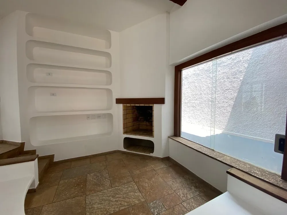 Casa, 3 quartos, 219 m² - Foto 4