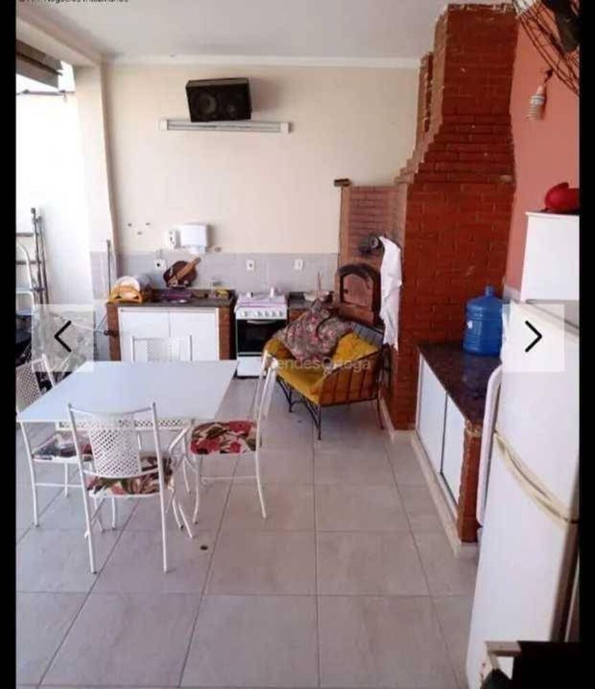 Casa, 3 quartos, 219 m² - Foto 3