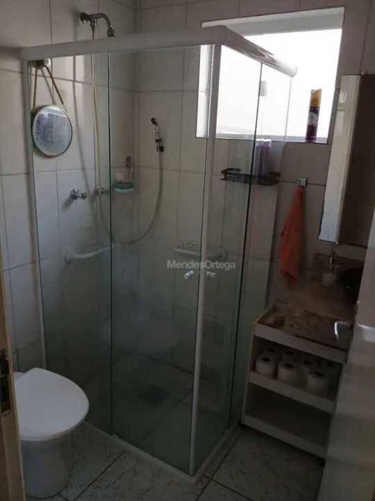 Casa, 3 quartos, 219 m² - Foto 2