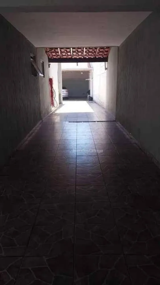 Casa, 2 quartos, 230 m² - Foto 11