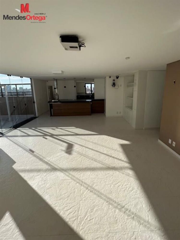 Apartamento, 3 quartos, 244 m² - Foto 2