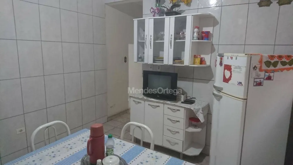 Casa, 4 quartos, 246 m² - Foto 4