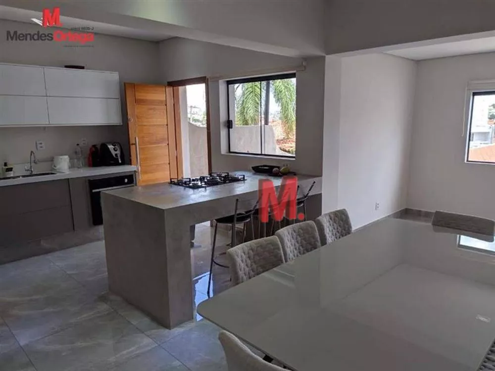 Casa à venda com 4 quartos, 272m² - Foto 24