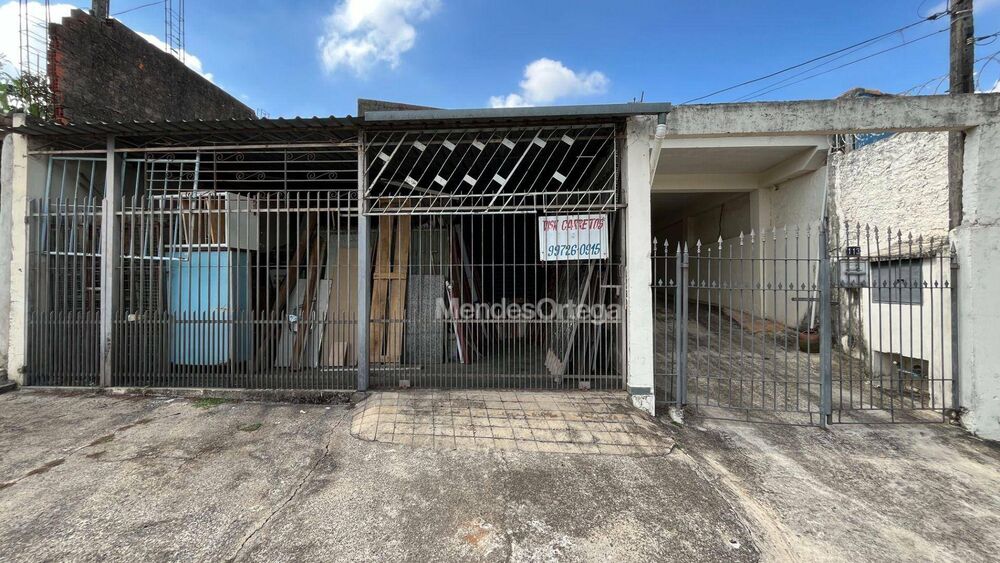 Casa, 3 quartos, 228 m² - Foto 1