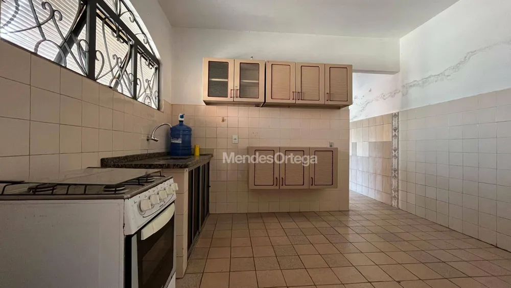 Casa, 3 quartos, 228 m² - Foto 11