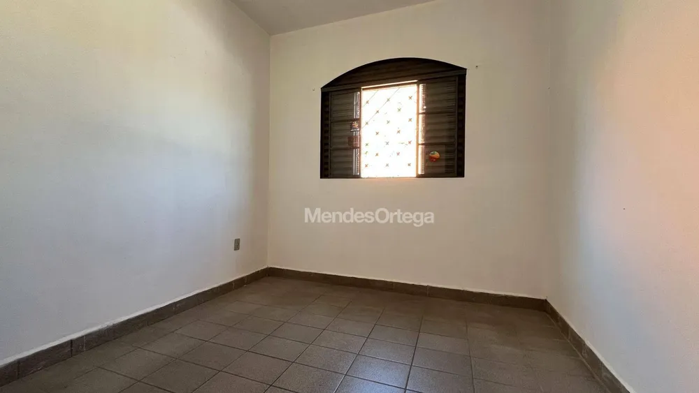 Casa, 3 quartos, 228 m² - Foto 6